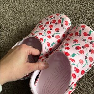 Cherry Print Pink Clogs size J4